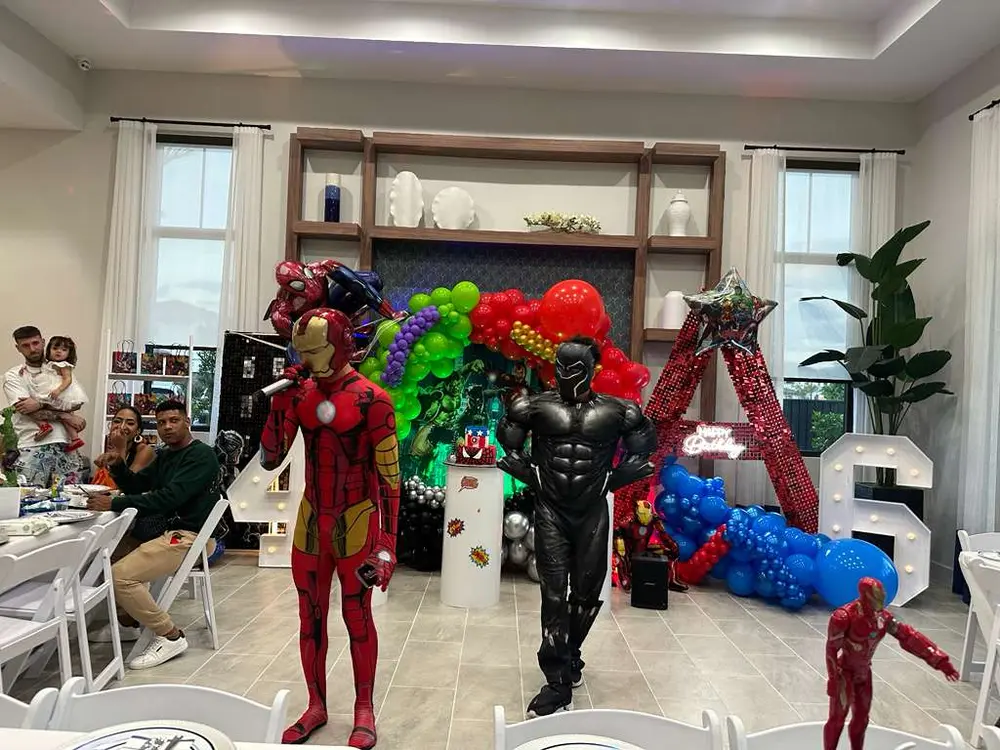 Fiesta de cumpleaños de los Vengadores de Richard y Michael - Imagen 14